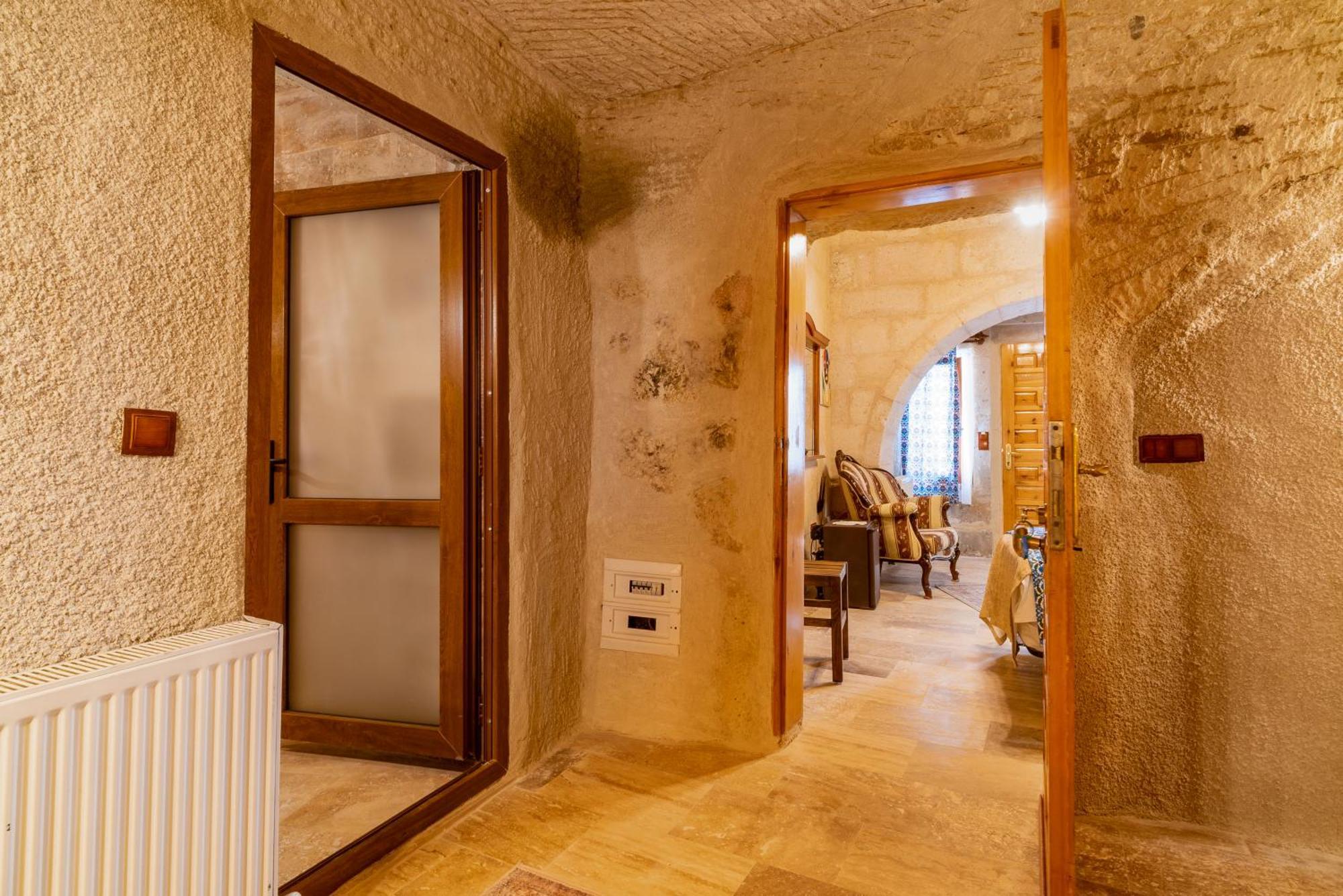 Hotel Cappadocia Inans Cave & Swimming Pool Hot Nevşehir Exterior foto