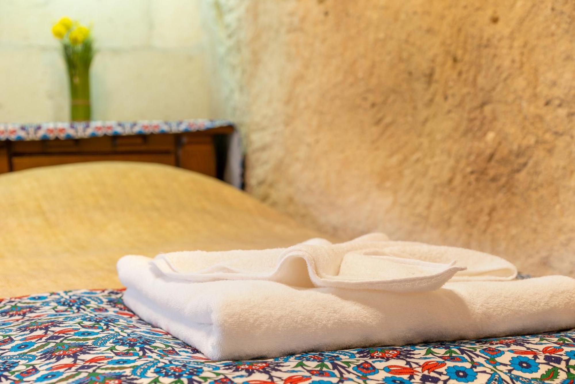 Hotel Cappadocia Inans Cave & Swimming Pool Hot Nevşehir Exterior foto