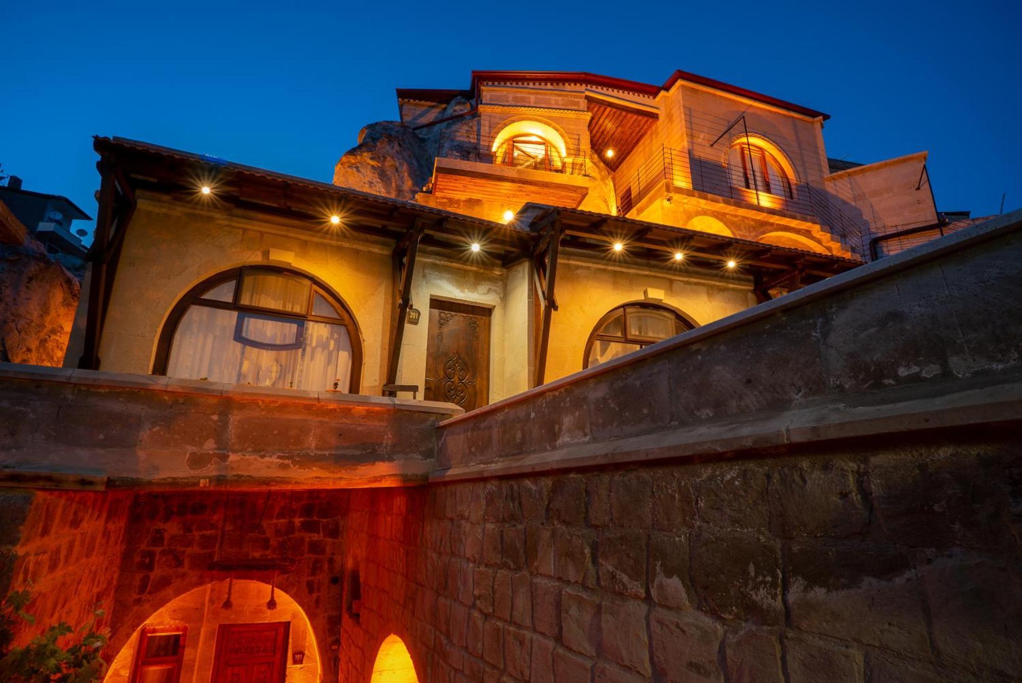 Hotel Cappadocia Inans Cave & Swimming Pool Hot Nevşehir Exterior foto