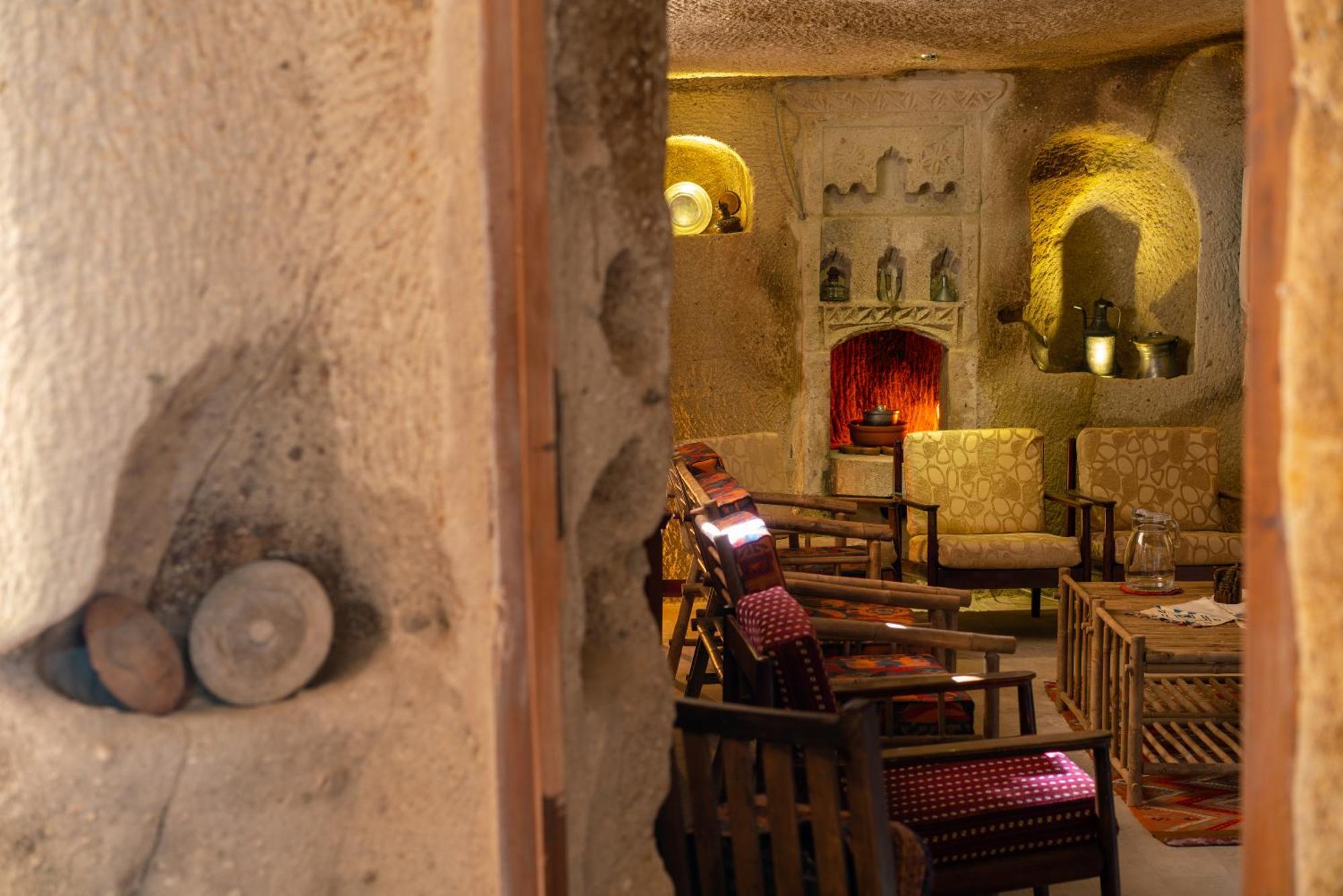Hotel Cappadocia Inans Cave & Swimming Pool Hot Nevşehir Exterior foto