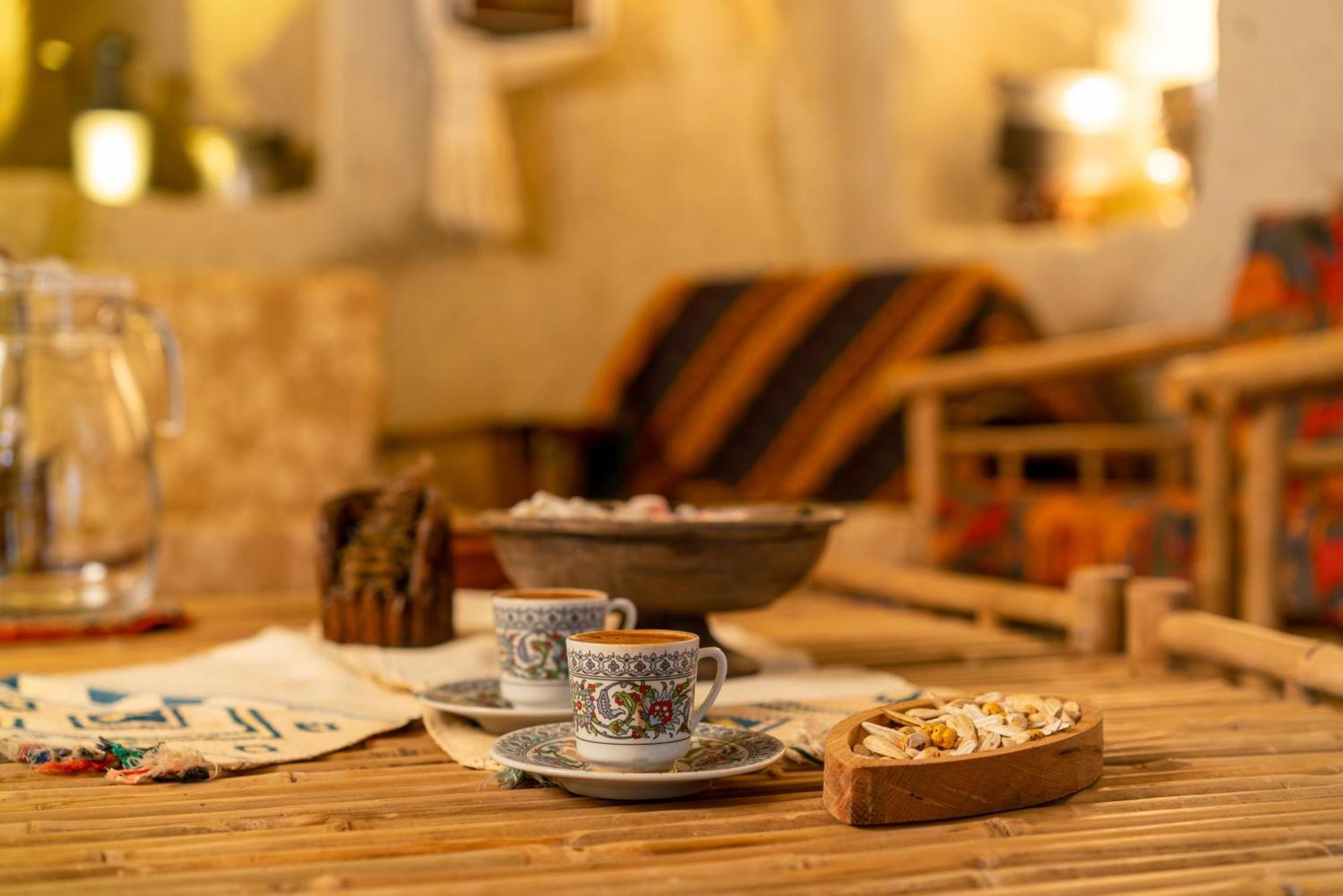 Hotel Cappadocia Inans Cave & Swimming Pool Hot Nevşehir Exterior foto