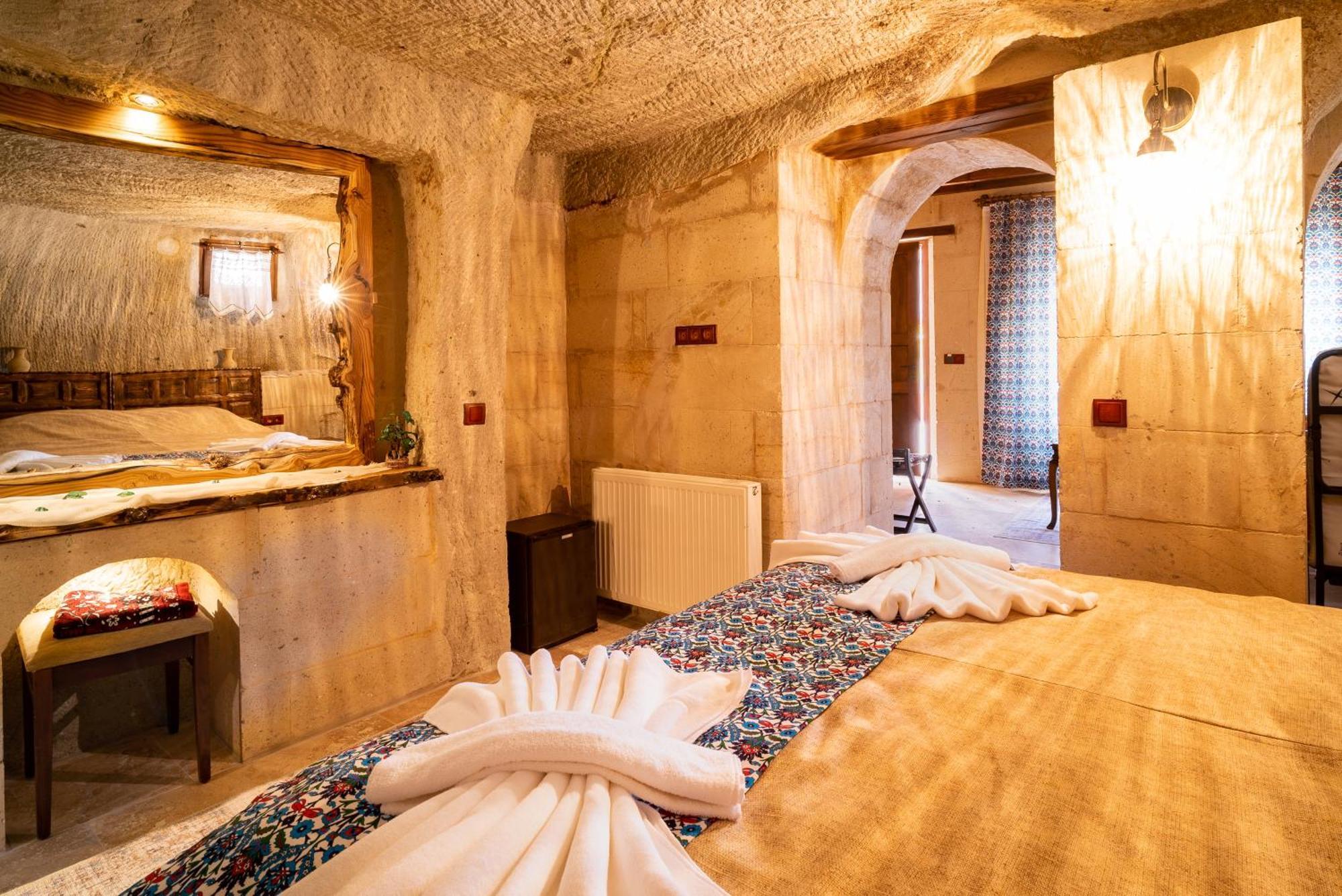 Hotel Cappadocia Inans Cave & Swimming Pool Hot Nevşehir Exterior foto