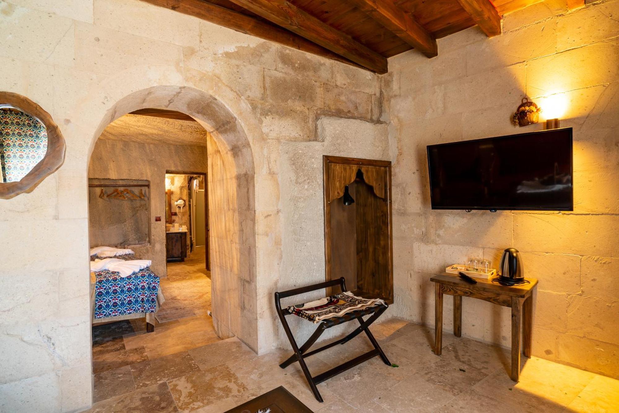 Hotel Cappadocia Inans Cave & Swimming Pool Hot Nevşehir Exterior foto