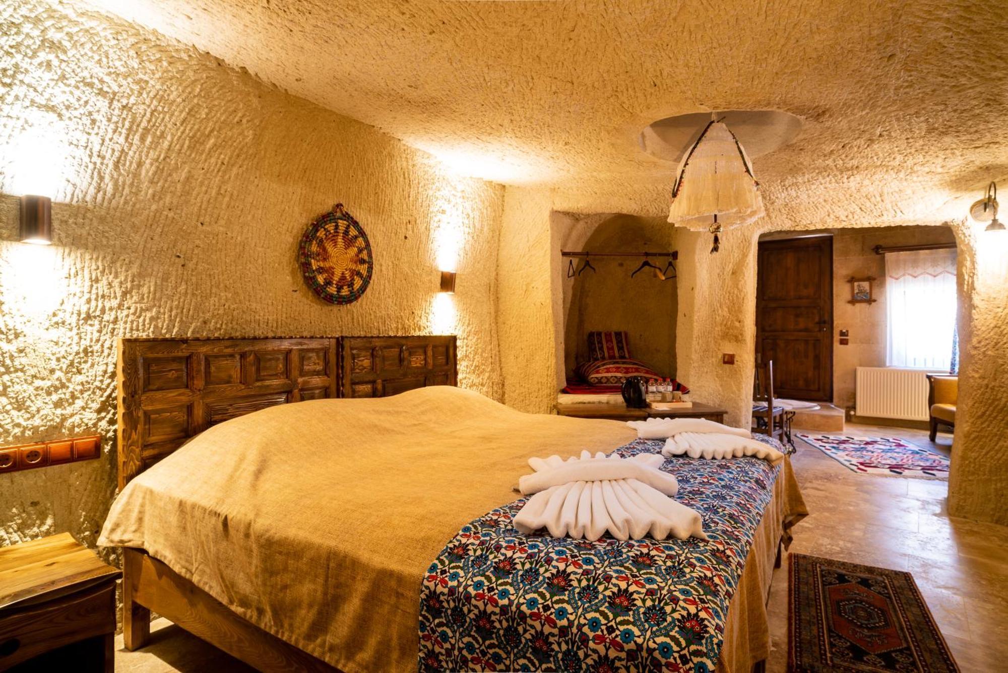 Hotel Cappadocia Inans Cave & Swimming Pool Hot Nevşehir Exterior foto