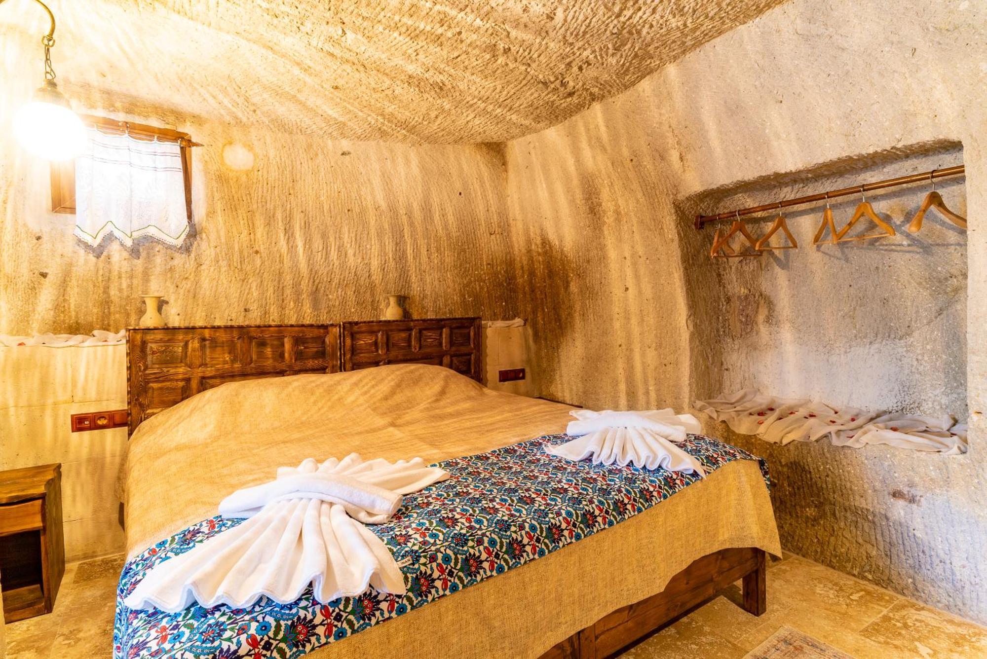 Hotel Cappadocia Inans Cave & Swimming Pool Hot Nevşehir Exterior foto