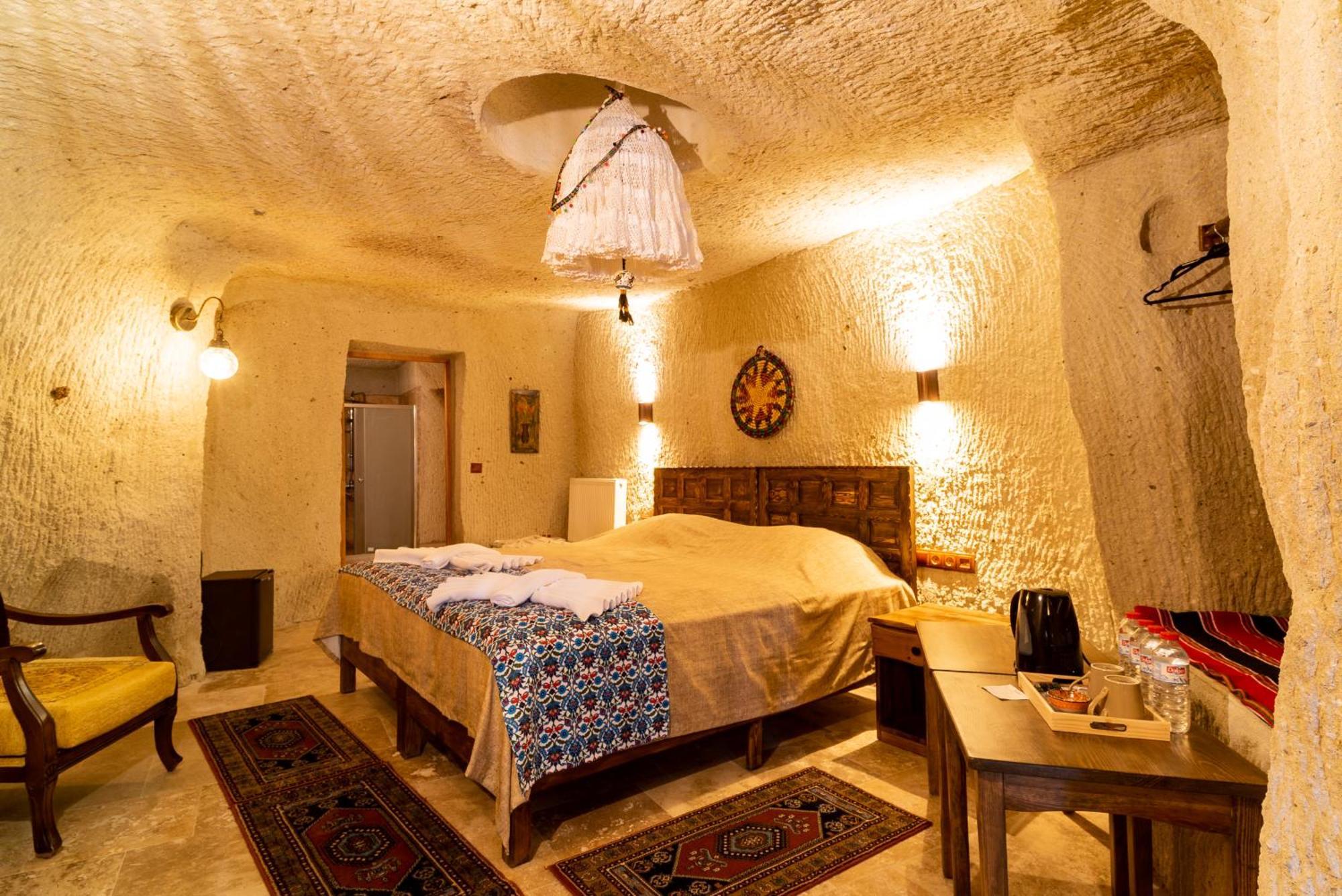 Hotel Cappadocia Inans Cave & Swimming Pool Hot Nevşehir Exterior foto