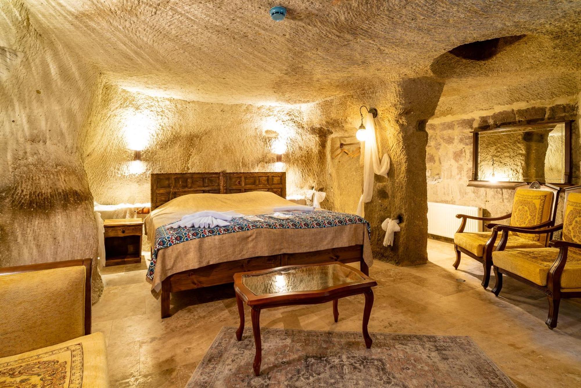 Hotel Cappadocia Inans Cave & Swimming Pool Hot Nevşehir Exterior foto